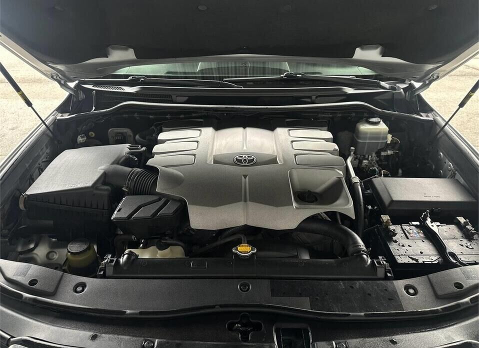 Toyota Land Cruiser 4.6 AT (309 л.с.) 4WD
