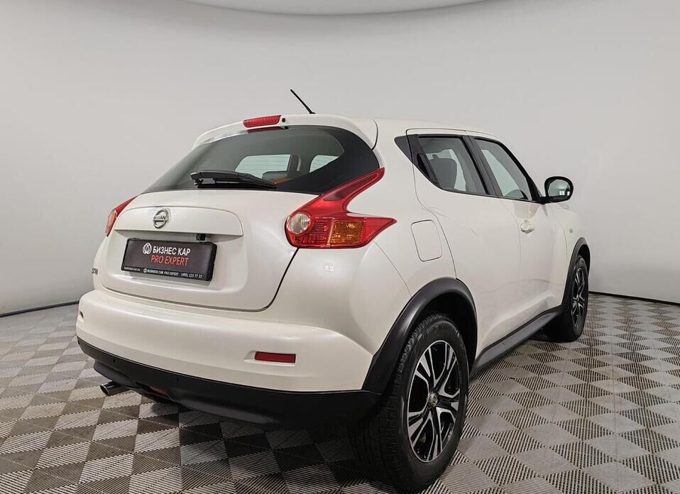 Nissan Juke, I 1.6 CVT (117 л.с.)