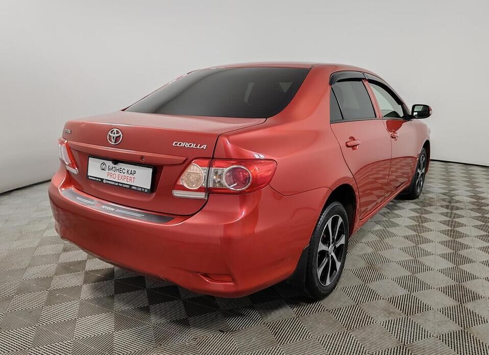 Toyota Corolla 1.6 MT (124 л.с.)