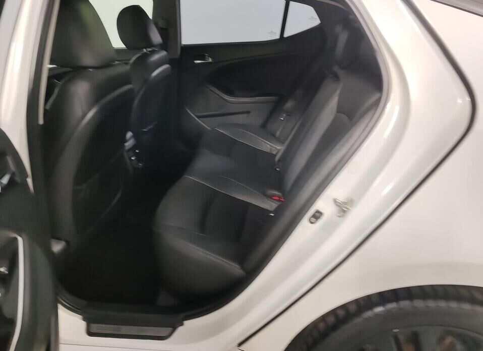 Kia Optima 2.4 AT (180 л.с.)