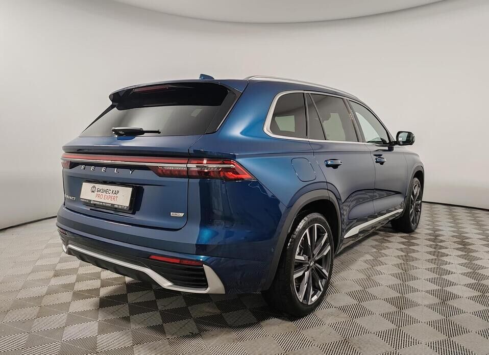 Geely Monjaro 2.0 AT (238 л.с.) 4WD