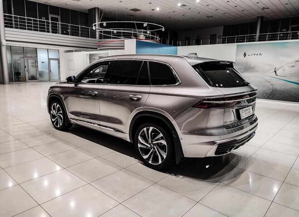 Geely Monjaro 2.0 AT (238 л.с.) 4WD