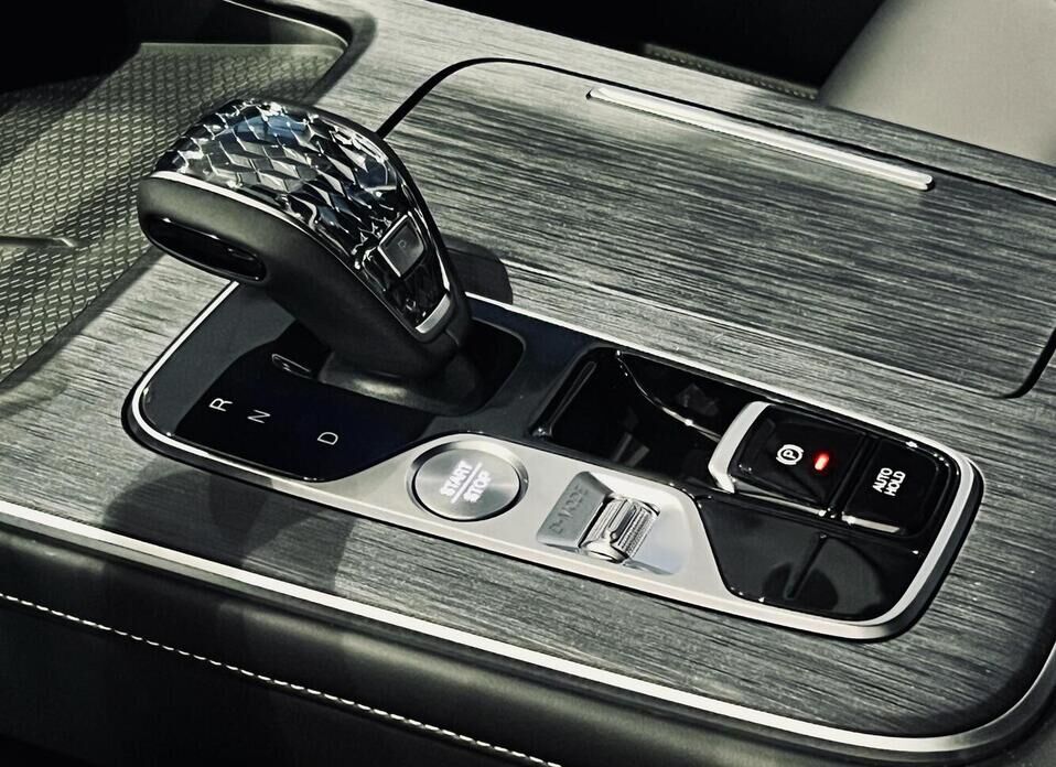 GAC GS8, II 2.0 AT (231 л.с.) 4WD