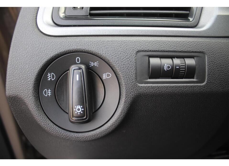 Skoda Rapid 1.6 AT (110 л.с.)