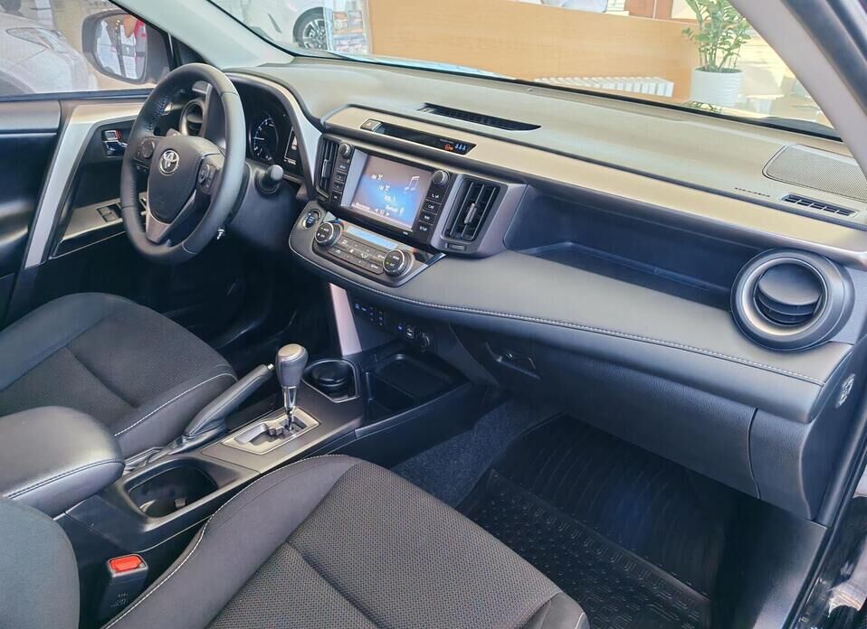 Toyota RAV4 2.0 CVT (146 л.с.) 4WD