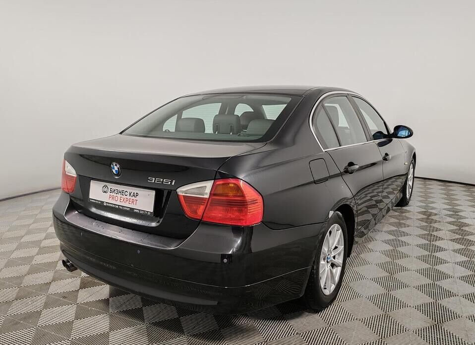 BMW 3 серии 325i 2.5 AT (218 л.с.)