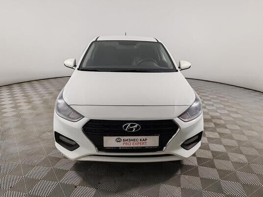 Hyundai Solaris, 2018&nbsp;г., 204&nbsp;549&nbsp;км