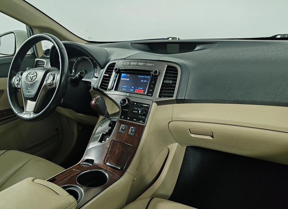 Toyota Venza, I Рестайлинг 2.7 AT (185 л.с.) 4WD