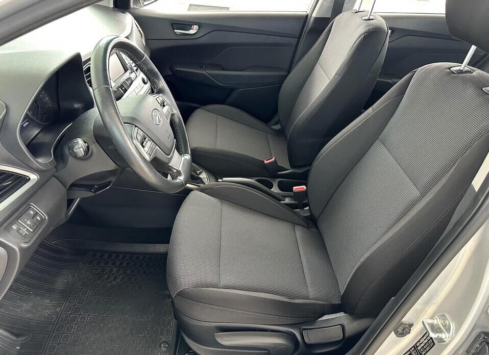 Hyundai Solaris, II 1.6 MT (123 л.с.)