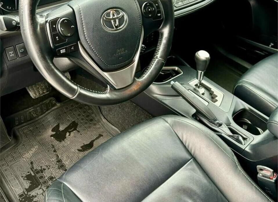 Toyota RAV4, IV (XA40) Рестайлинг 2.5 AT (180 л.с.) 4WD