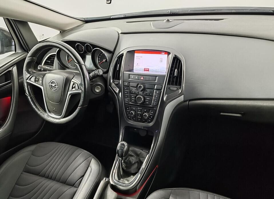 Opel Astra 1.6 MT (115 л.с.)