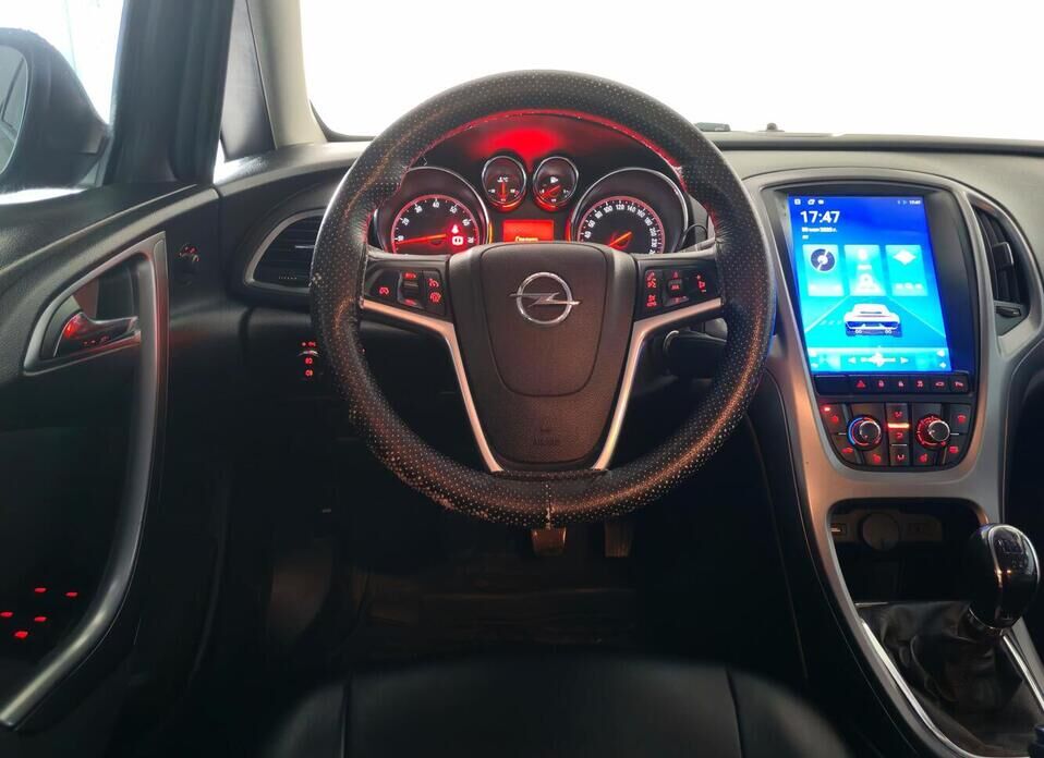 Opel Astra 1.6 MT (115 л.с.)