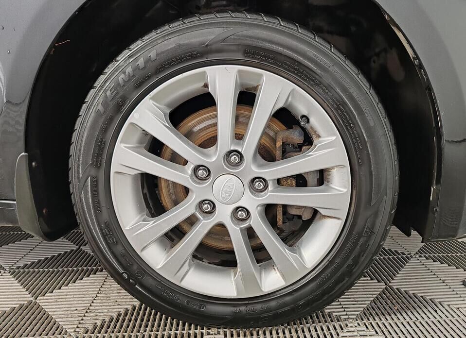 Kia Ceed 1.6 AT (128 л.с.)