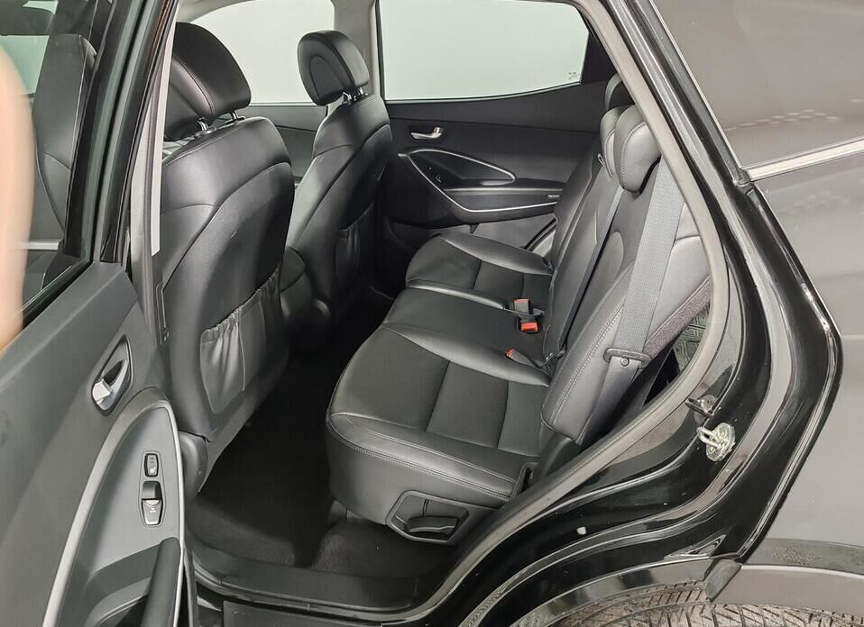 Hyundai Santa Fe 2.2d AT (200 л.с.) 4WD