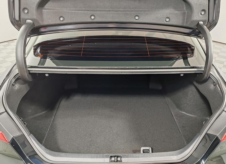 Toyota Camry, VIII (XV70) Рестайлинг 2.5 AT (200 л.с.)