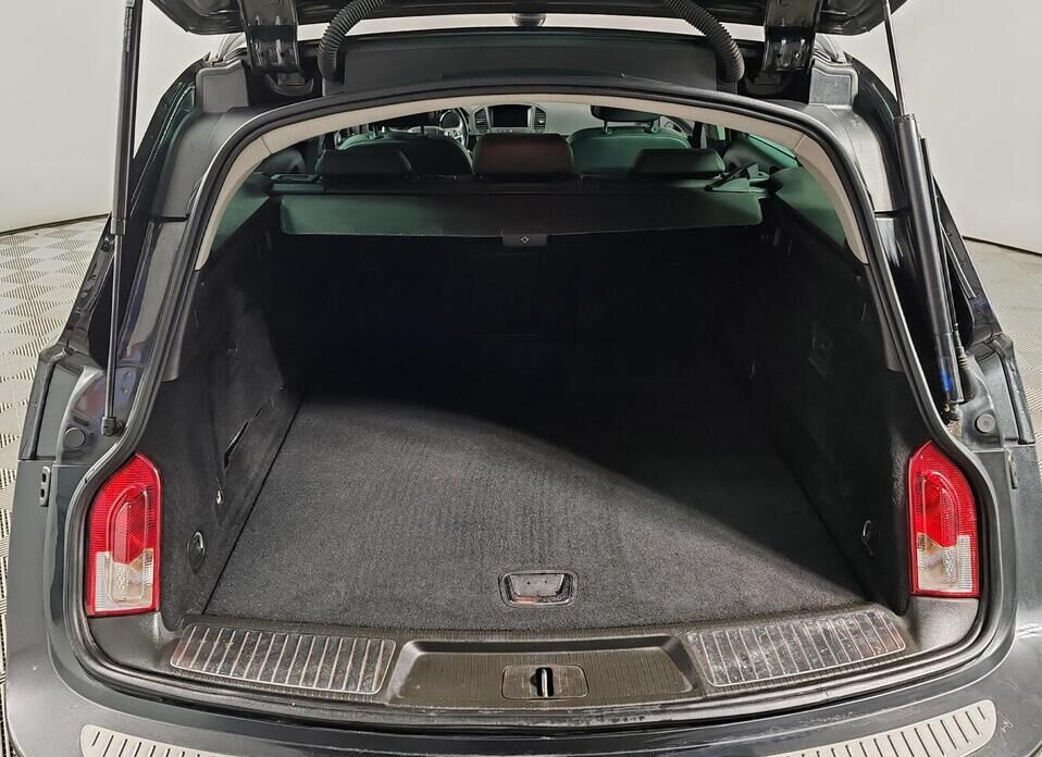 Opel Insignia, I 2.0 AT (220 л.с.)