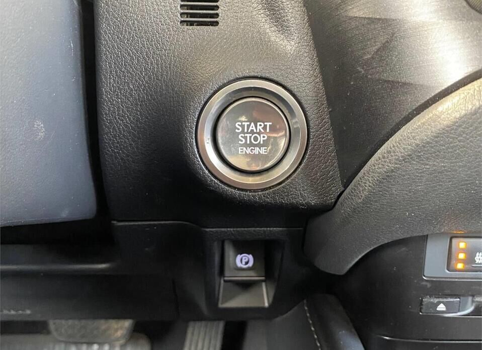 Lexus ES, VII 250 2.5 AT (200 л.с.)