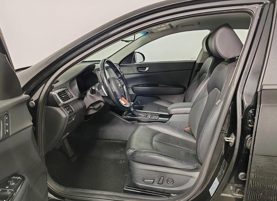 Kia Optima 2.4 AT (188 л.с.)