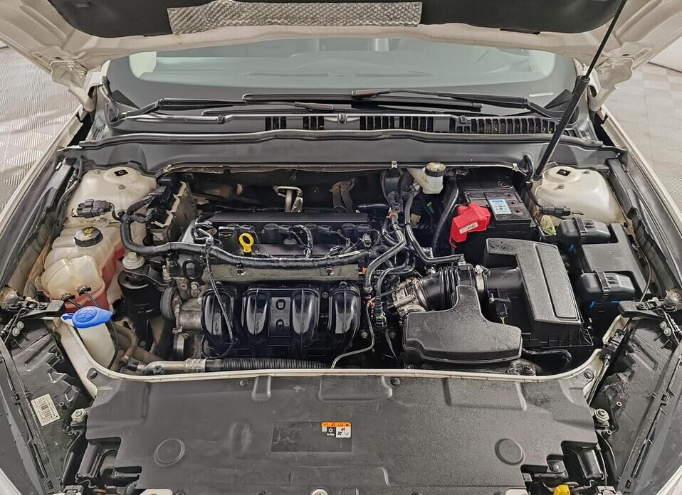Ford Mondeo 2.5 AT (149 л.с.)