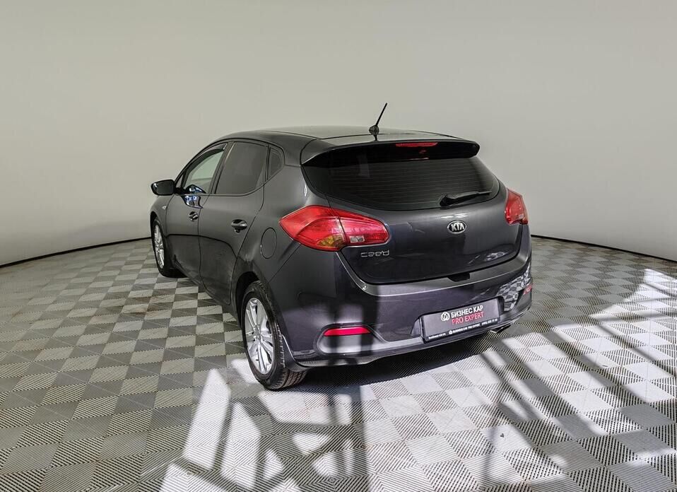 Kia Ceed 1.6 AT (129 л.с.)