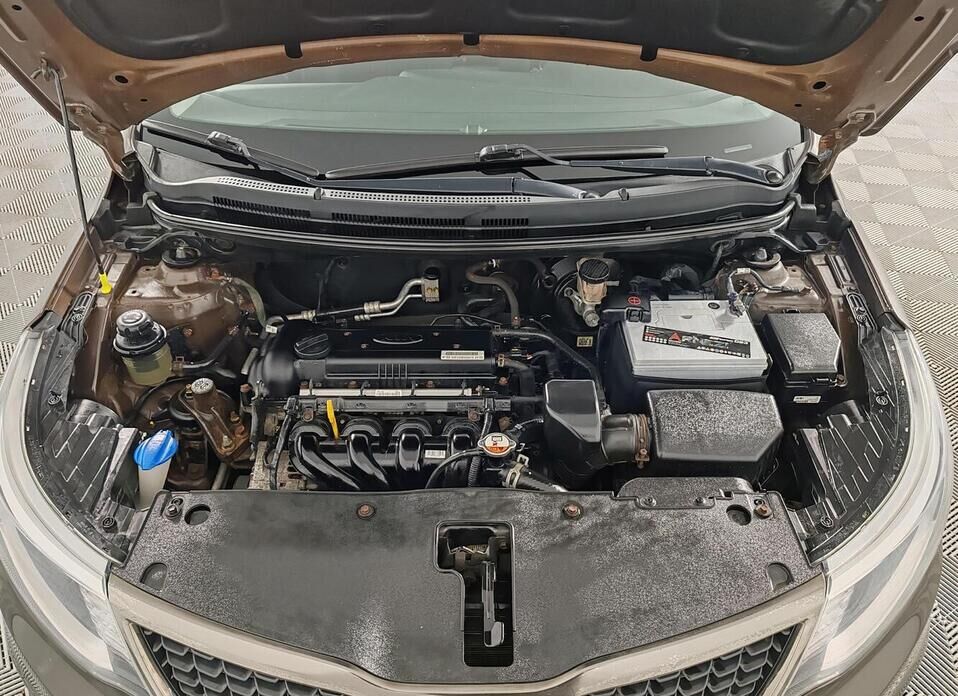 Kia Rio, III Рестайлинг 1.6 AT (123 л.с.)