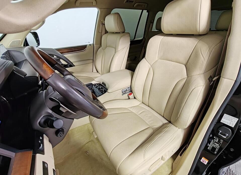 Lexus LX 450d 4.5d AT (272 л.с.) 4WD