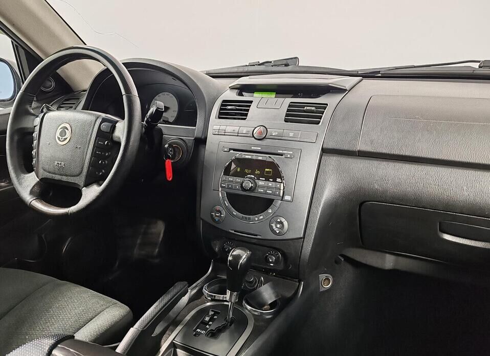 SsangYong Rexton, II 2.7d AT (163 л.с.) 4WD