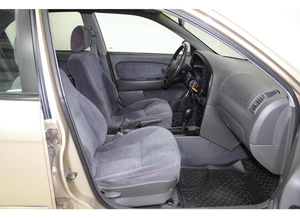 Kia Spectra, I Рестайлинг 2 1.6 AT (101 л.с.)