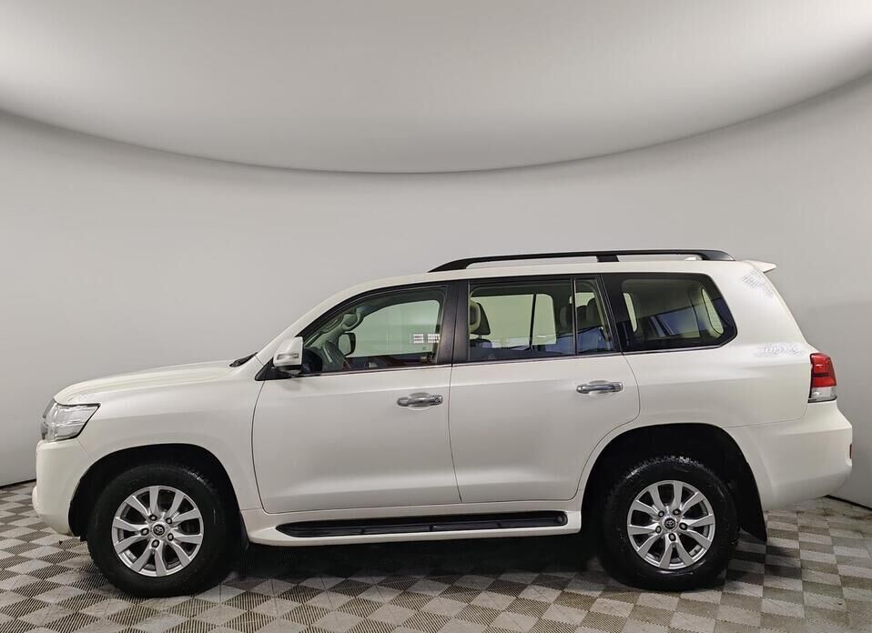 Toyota Land Cruiser, 200 Series Рестайлинг 2 4.5d AT (249 л.с.) 4WD