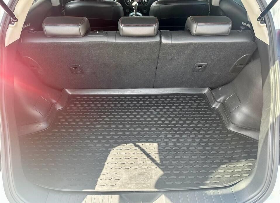 Nissan Juke 1.6 CVT (117 л.с.)