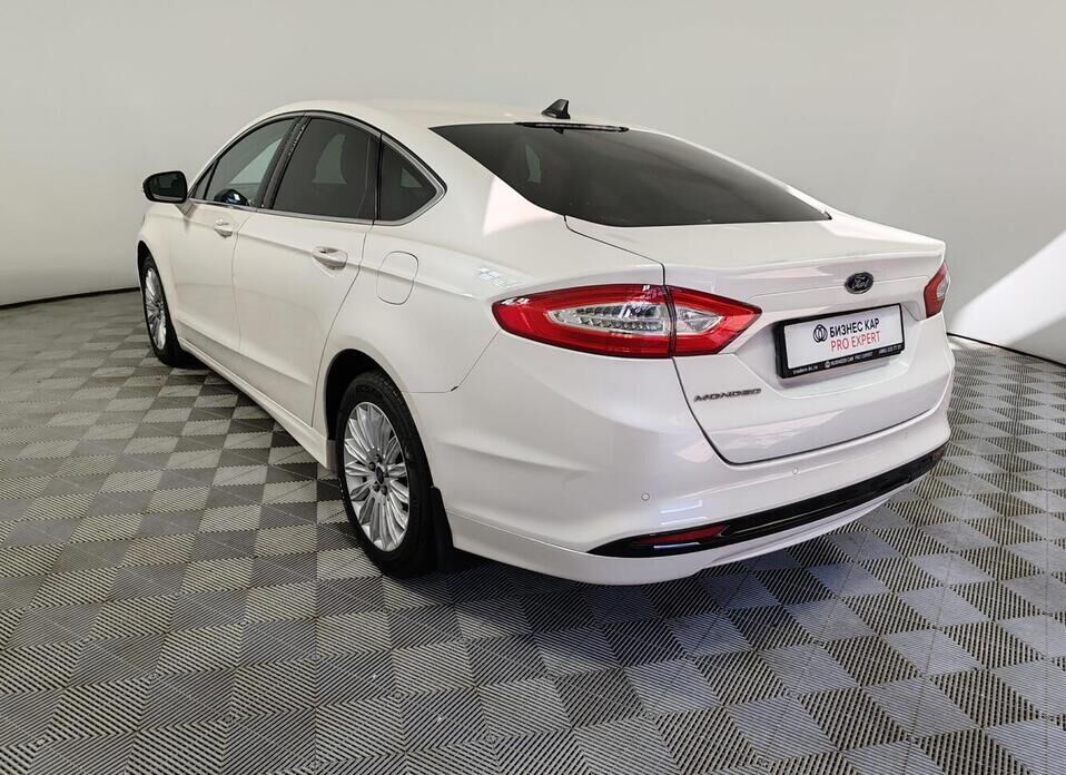 Ford Mondeo 2.5 AT (149 л.с.)