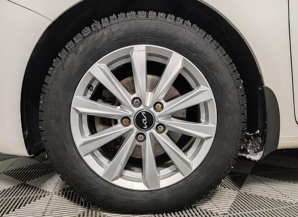 Kia Cerato, III Рестайлинг (Classic) 2.0 AT (150 л.с.)