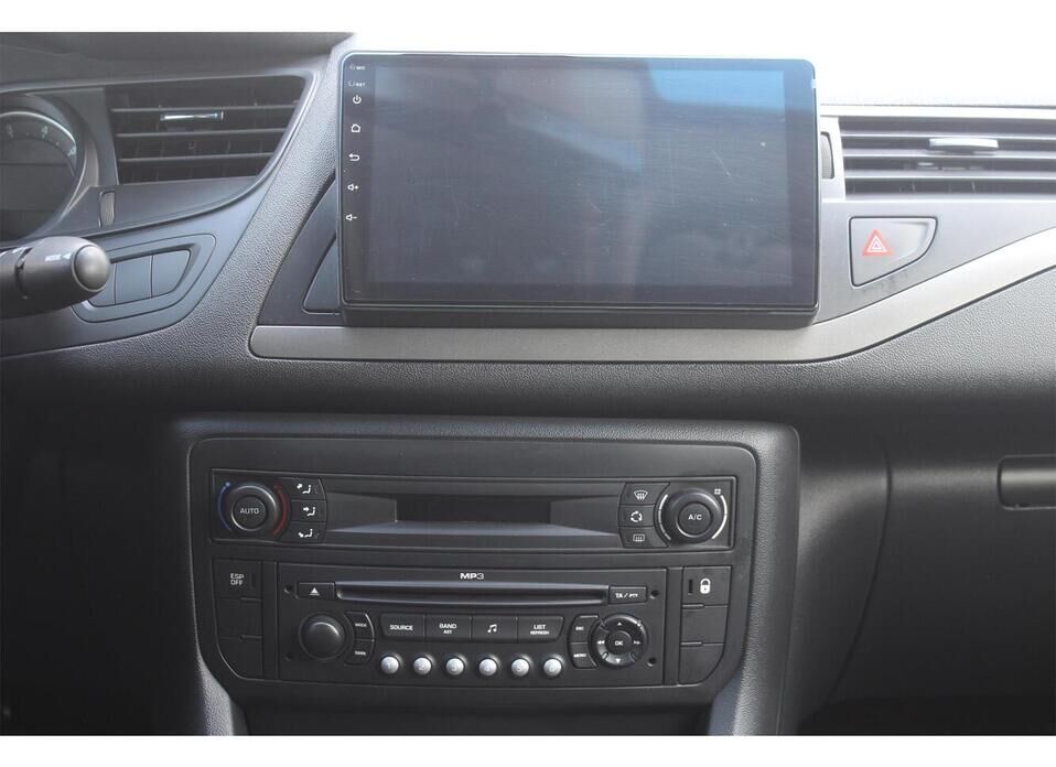 Citroen C5 2.0 MT (140 л.с.)