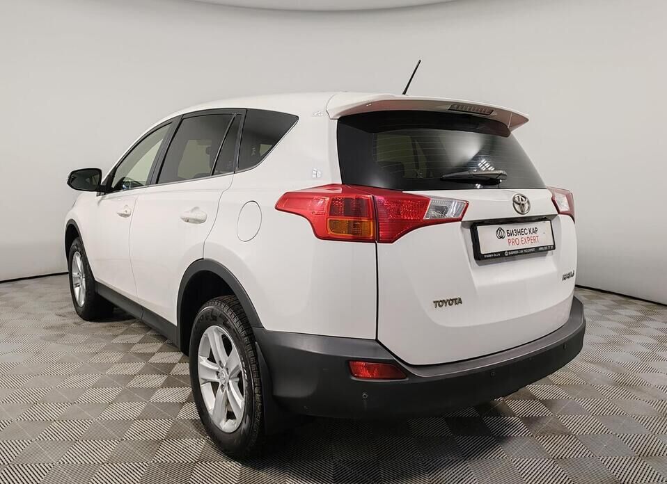 Toyota RAV4, IV (CA40) 2.0 CVT (146 л.с.)