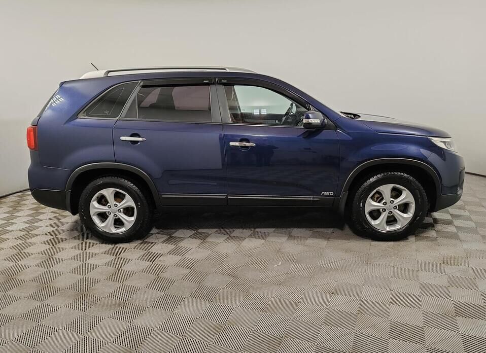 Kia Sorento, II Рестайлинг 2.4 AT (175 л.с.) 4WD