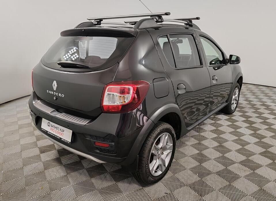 Renault Sandero Stepway 1.6 CVT (113 л.с.)