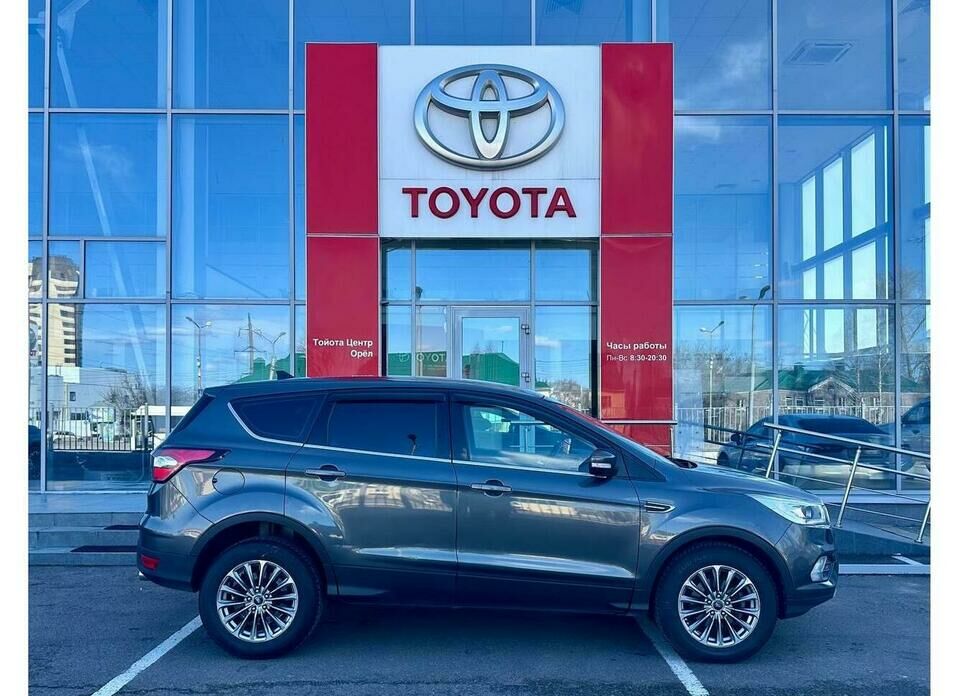 Ford Kuga 2.5 AT (150 л.с.)