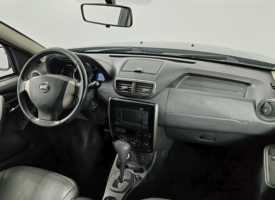 Nissan Terrano 2.0 AT (143 л.с.) 4WD