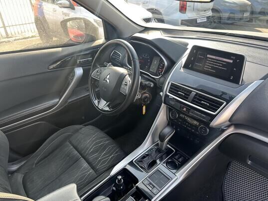 Mitsubishi Eclipse Cross, 2018&nbsp;г., 219&nbsp;101&nbsp;км