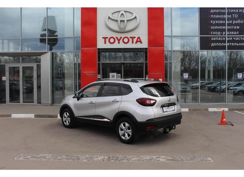 Renault Kaptur 1.6 CVT (114 л.с.)