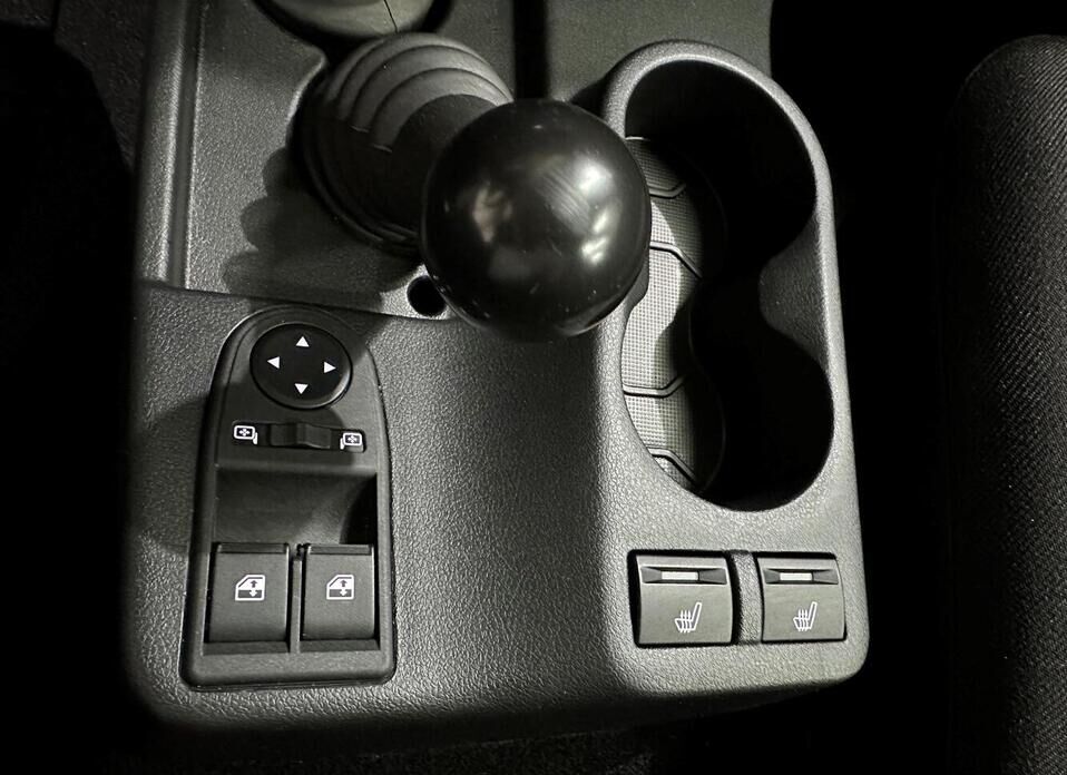 LADA (ВАЗ) Niva Legend 1.7 MT (83 л.с.) 4WD