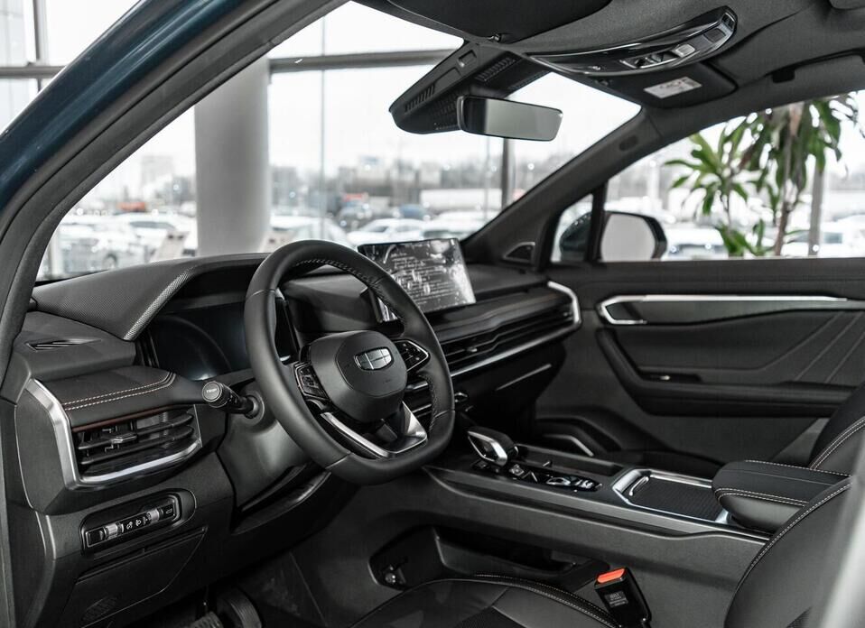 Geely Okavango, I Рестайлинг 2.0 AMT (200 л.с.)