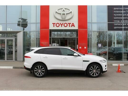 Jaguar E-Pace, 2020 г., 76 355 км