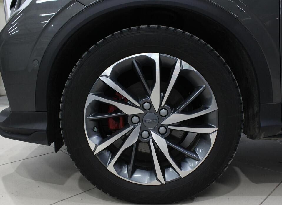 Geely Coolray, I 1.5 AMT (150 л.с.)