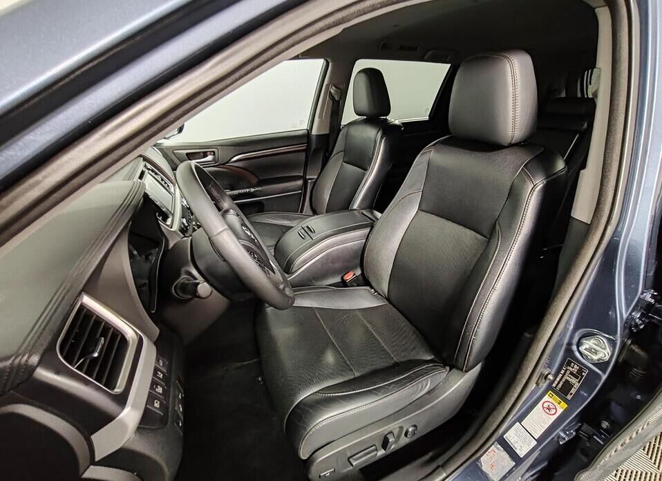Toyota Highlander 3.5 AT (249 л.с.) 4WD