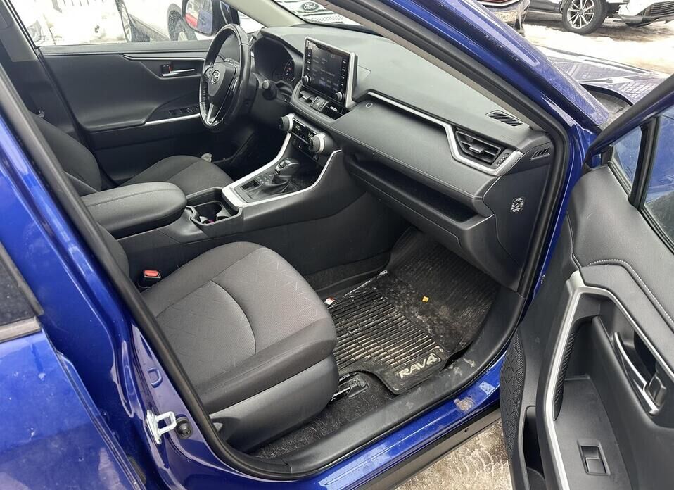 Toyota RAV4, V (XA50) 2.0 CVT (149 л.с.) 4WD