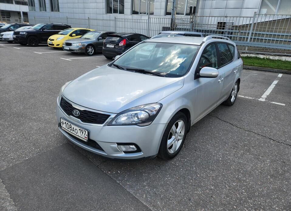 Kia Ceed 1.6 AT (122 л.с.)