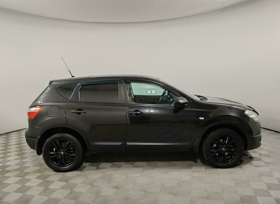 Nissan Qashqai 2.0 CVT (141 л.с.) 4WD