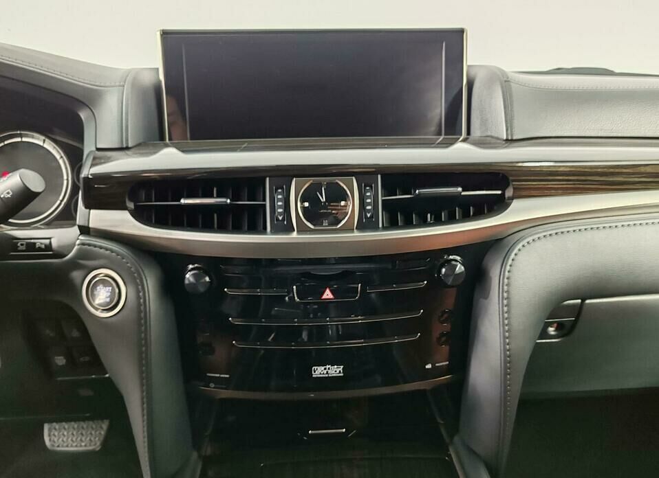 Lexus LX 450d 4.5d AT (272 л.с.) 4WD