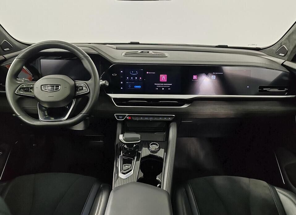 Geely Monjaro 2.0 AT (238 л.с.) 4WD